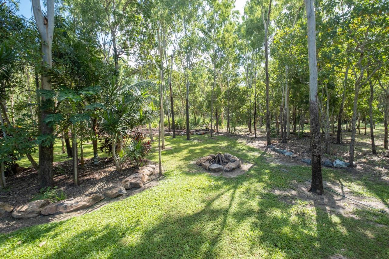 Airlie Beach Eco Cabins - Adults Only ภายนอก รูปภาพ