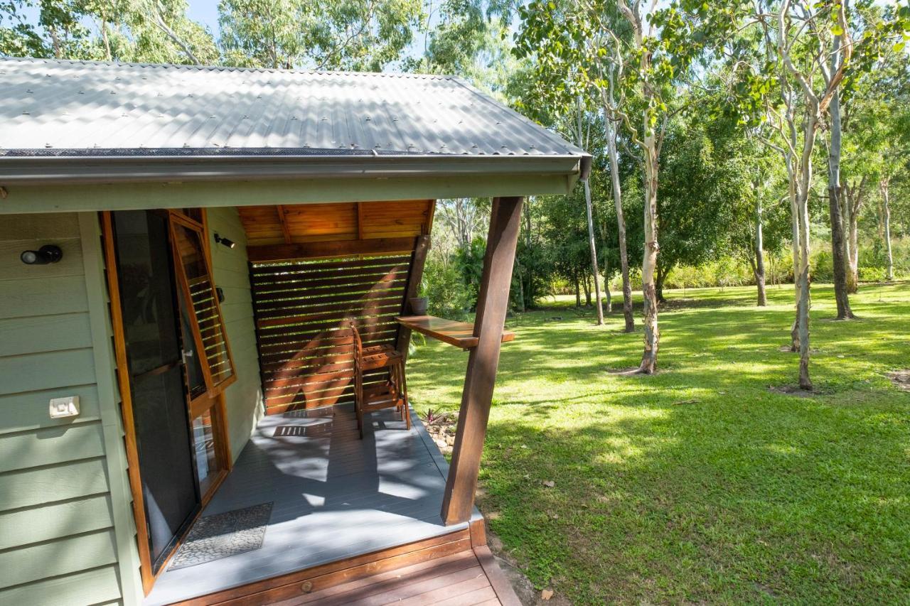 Airlie Beach Eco Cabins - Adults Only ภายนอก รูปภาพ