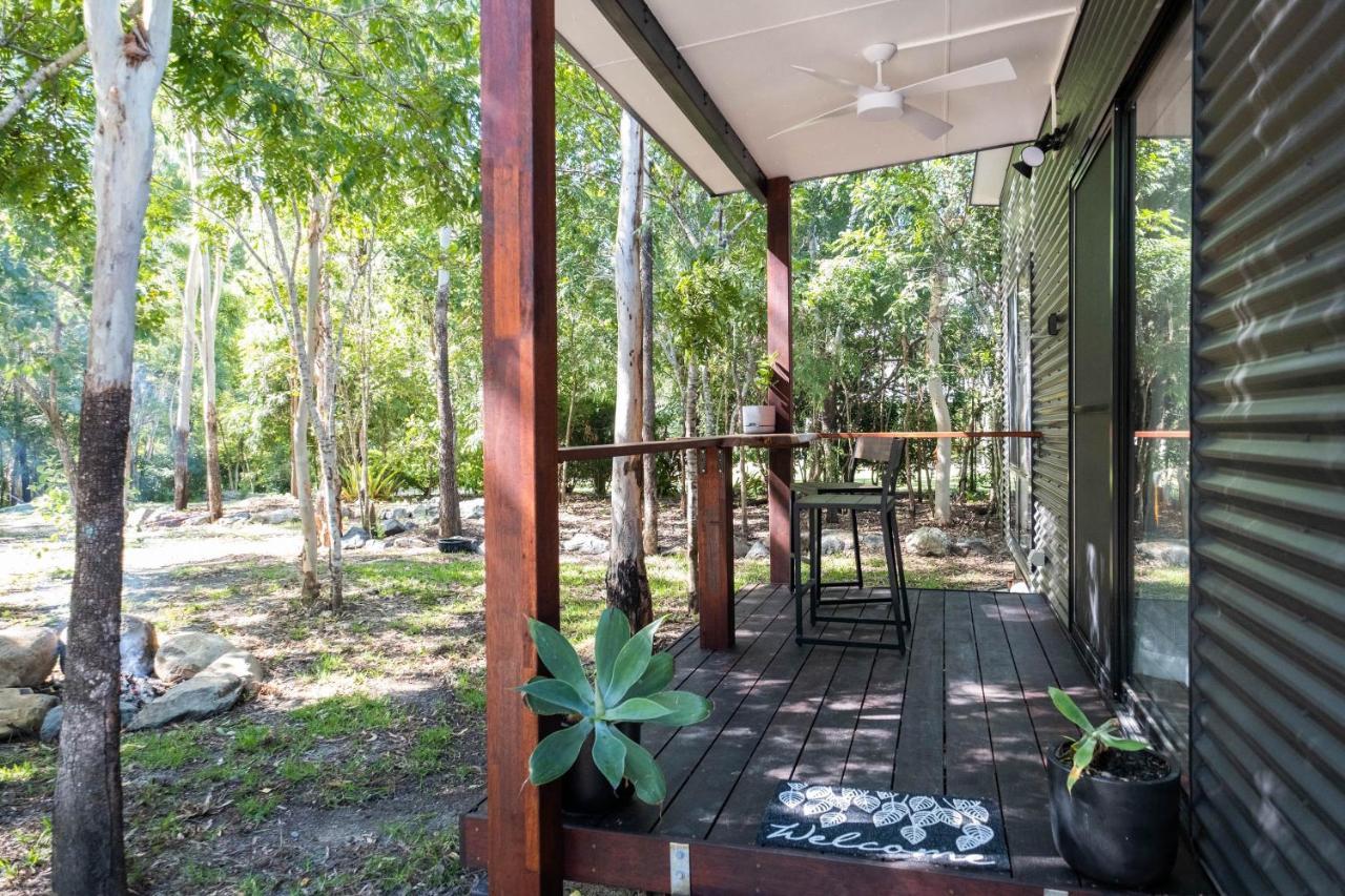 Airlie Beach Eco Cabins - Adults Only ภายนอก รูปภาพ