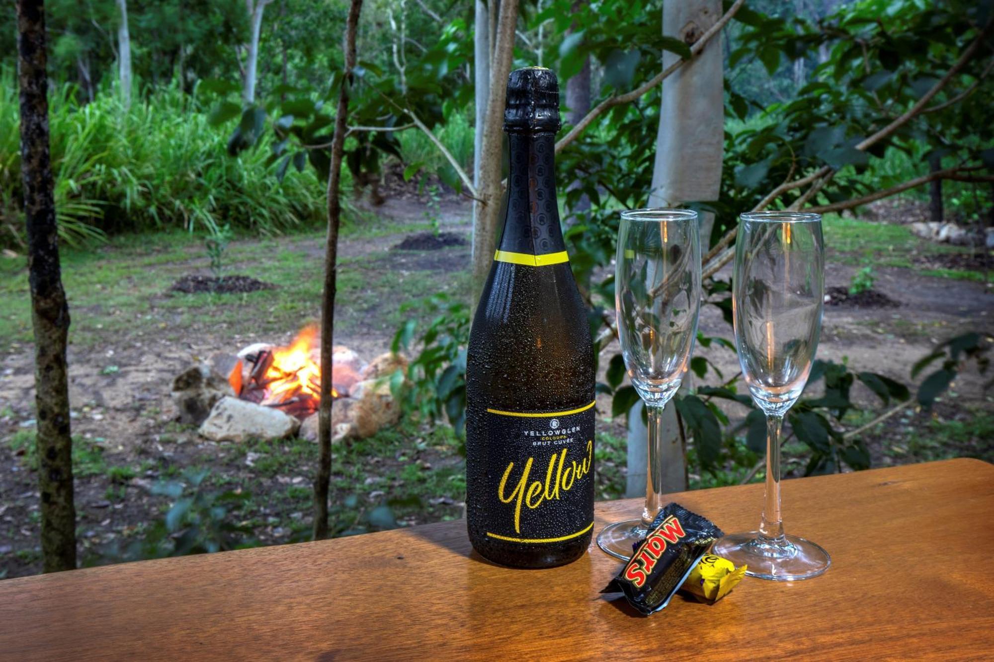 Airlie Beach Eco Cabins - Adults Only ภายนอก รูปภาพ
