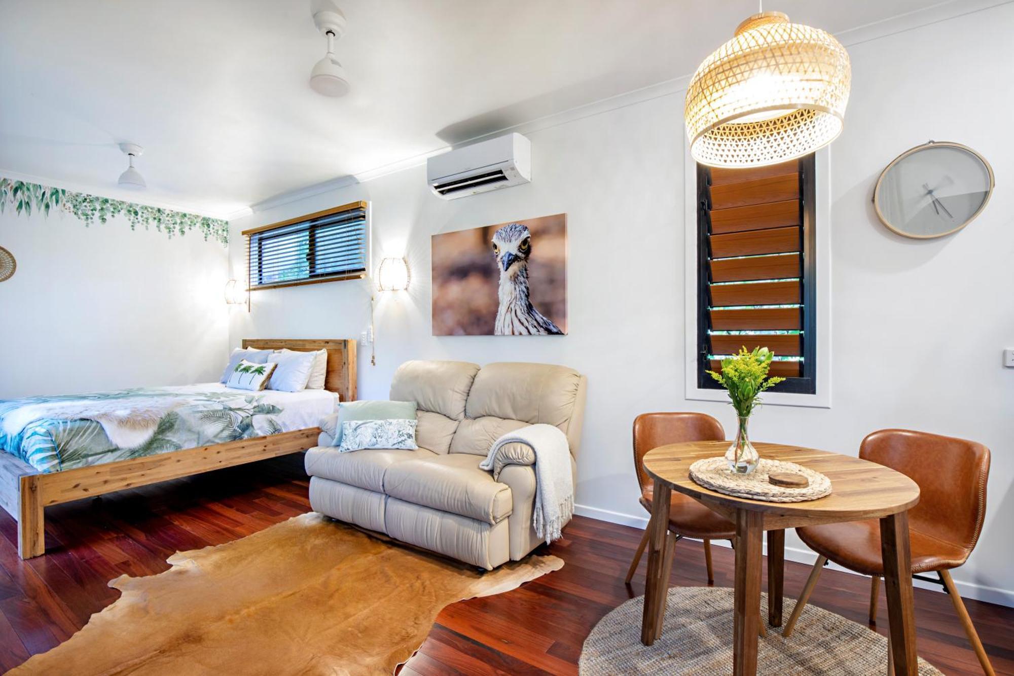Airlie Beach Eco Cabins - Adults Only ภายนอก รูปภาพ