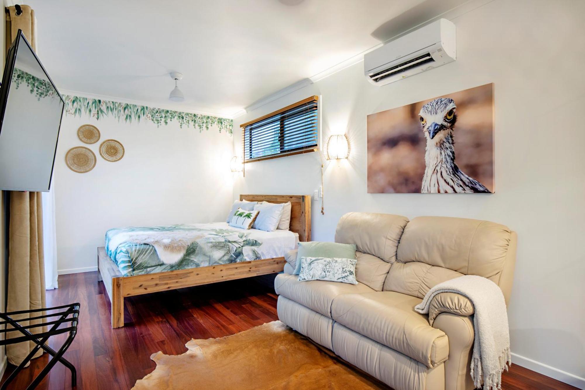 Airlie Beach Eco Cabins - Adults Only ภายนอก รูปภาพ